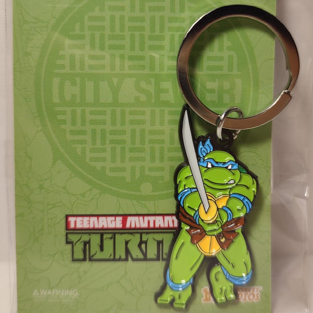 Leonardo TMNT Teenage Mutant Ninja Turtles Keychain Official Nickelodeon Keyring
